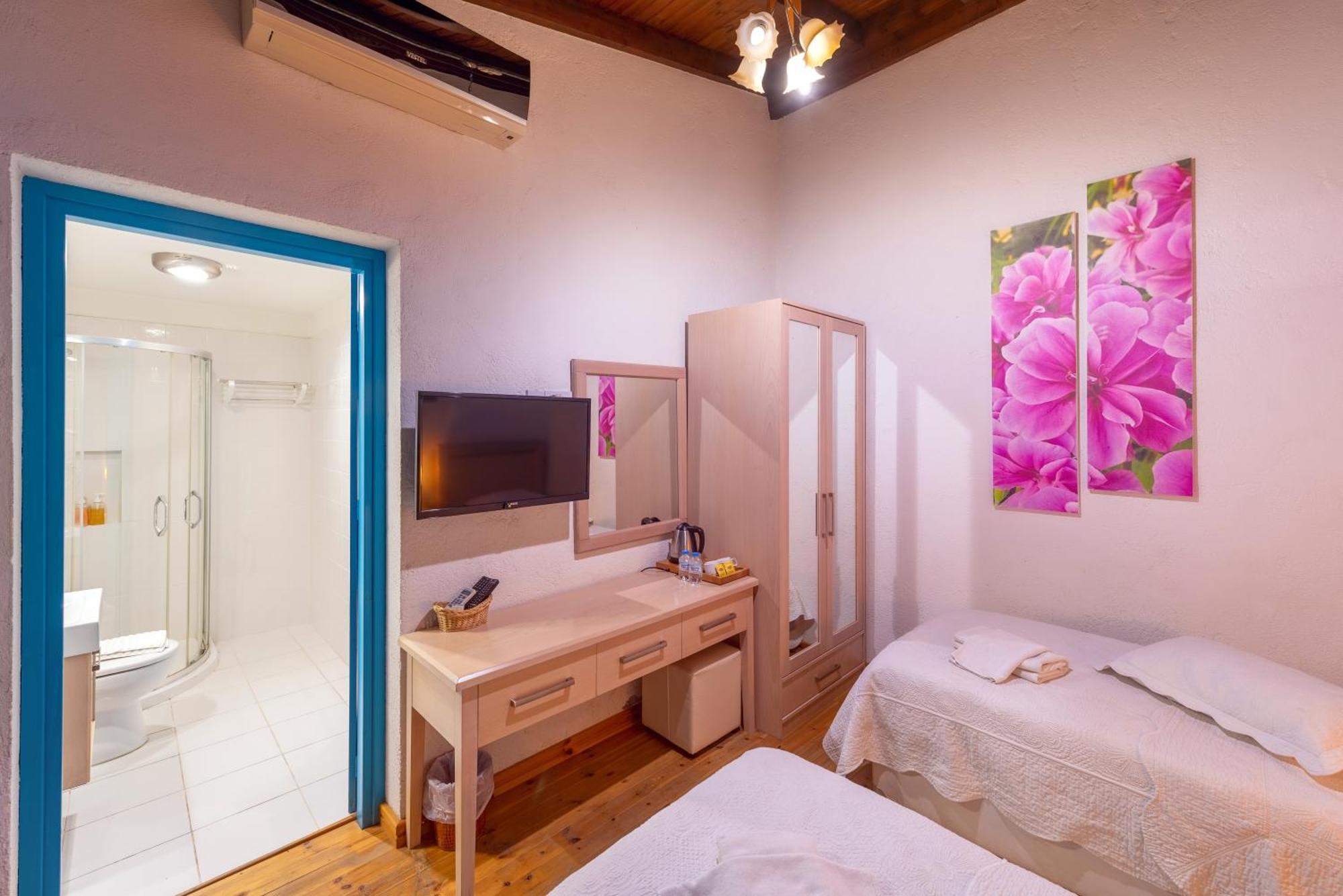 Cypriot Swallow Boutique Hotel Nicosie Extérieur photo